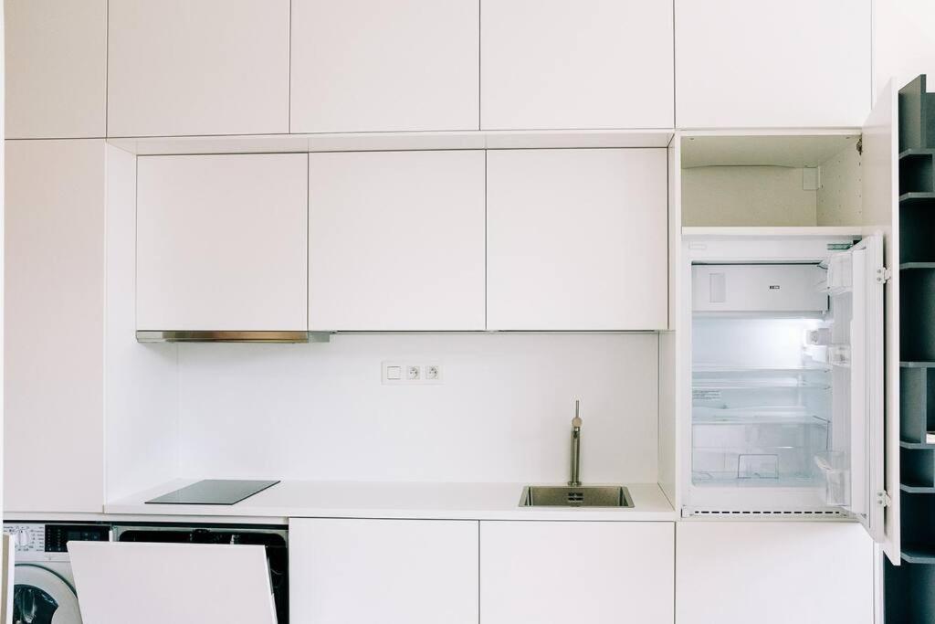 New Studio In Quiet Part Of The City Center Bratislava Dış mekan fotoğraf