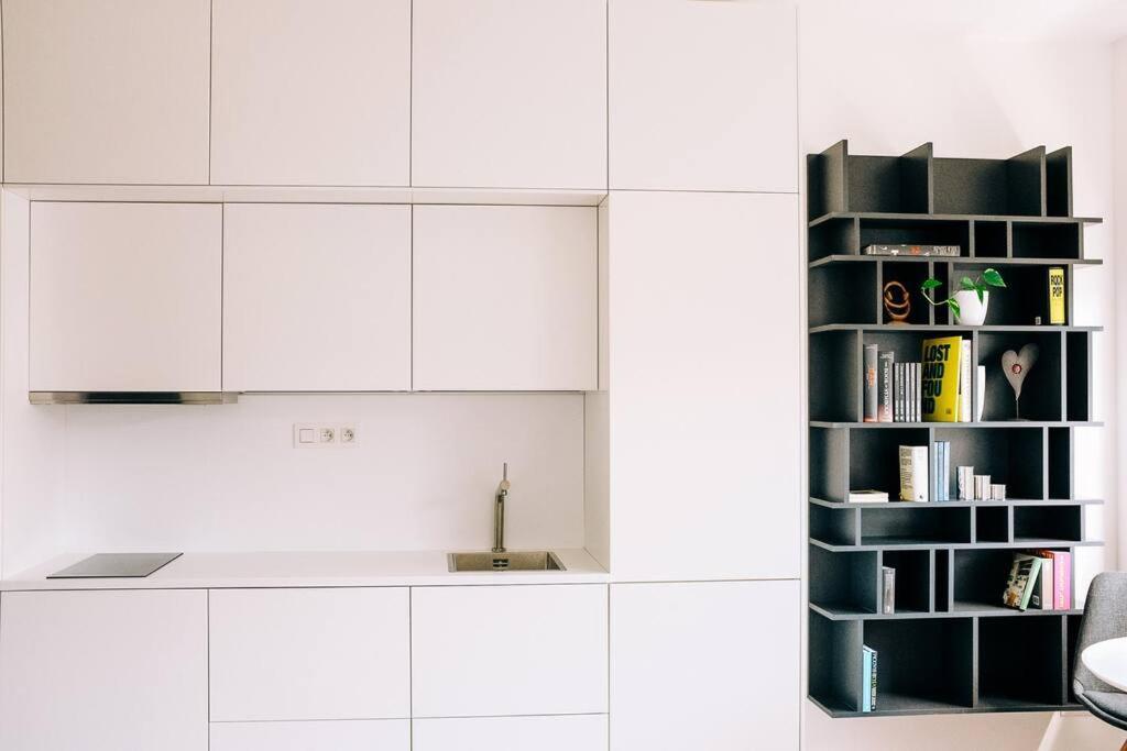 New Studio In Quiet Part Of The City Center Bratislava Dış mekan fotoğraf